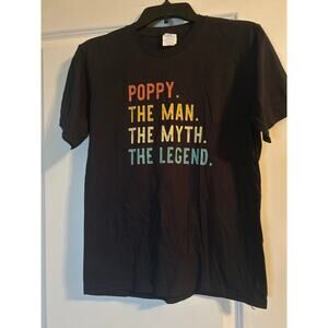 NWOT Port & Company Kids Black Shirt POPPY THE MAN THE MYTH THE LEGEND Sz L